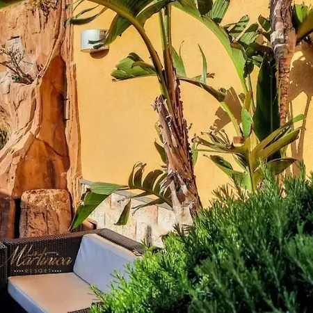 La Martinica 3*