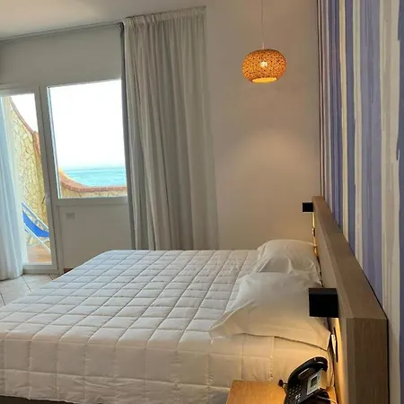 Hotel La Martinica 3*