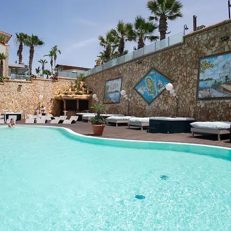 La Martinica 3*