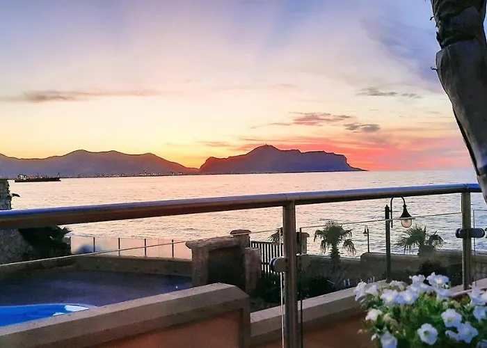 马提尼克酒店 3*