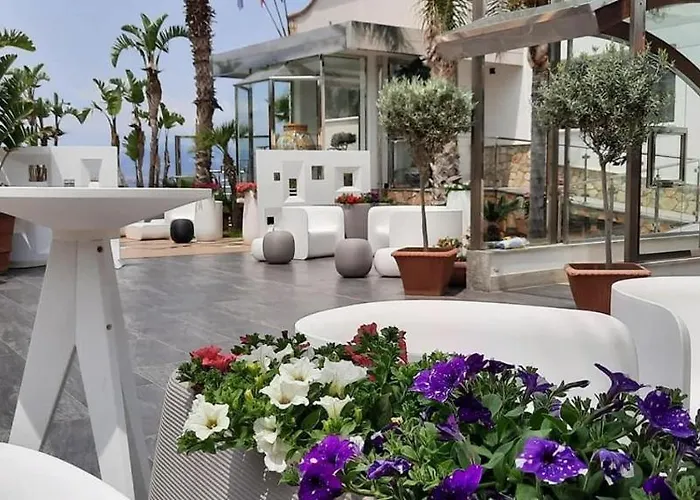 马提尼克酒店 Ficarazzi