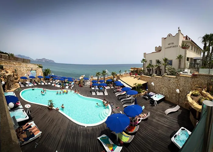 酒店 马提尼克酒店