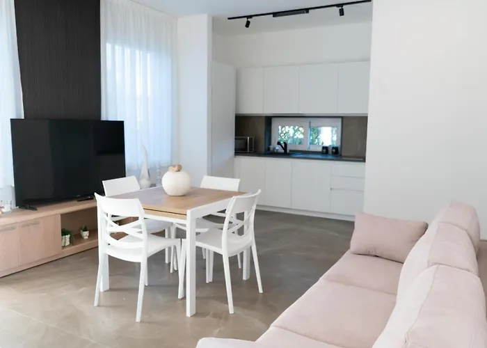 马提尼克酒店 酒店