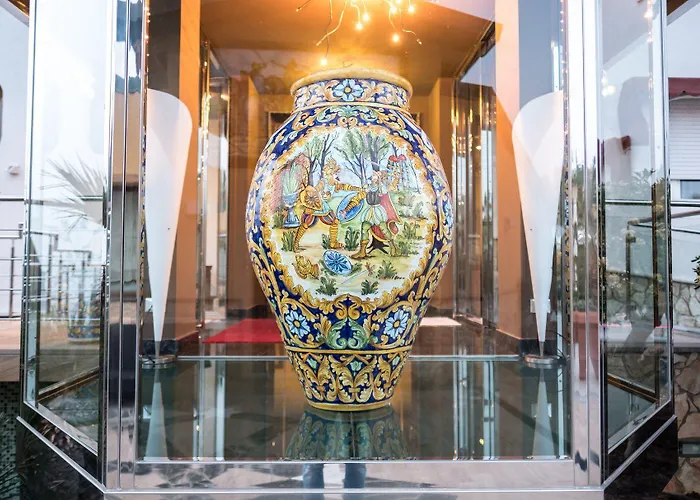 马提尼克酒店 酒店